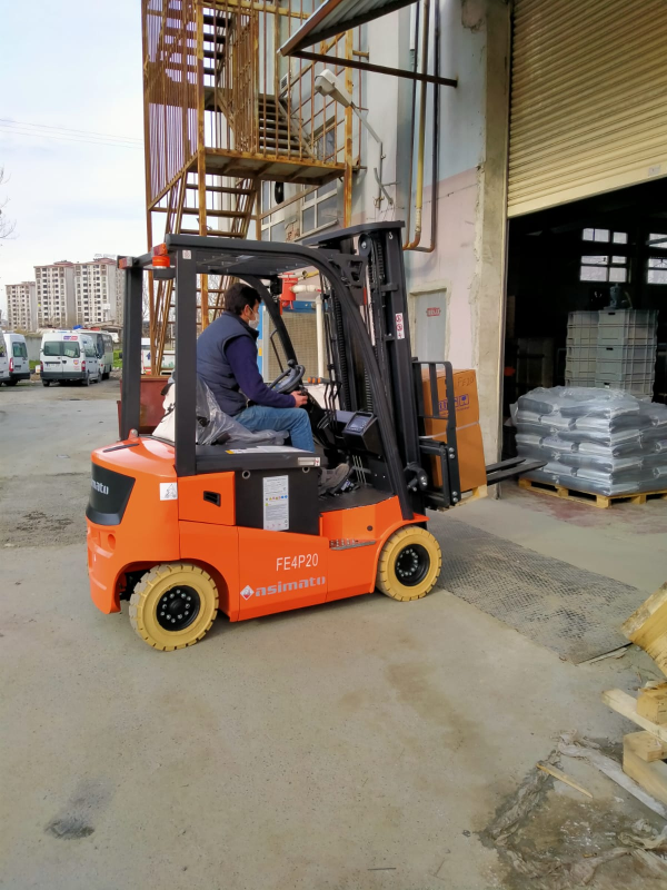 ASIMATO 2 TON 4.8 METRE LİTYUM AKÜLÜ FORKLİFT